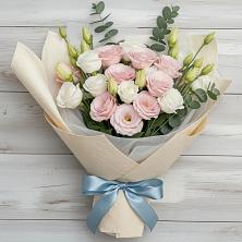 Букет цветов из:  Лизиантусы в Инском