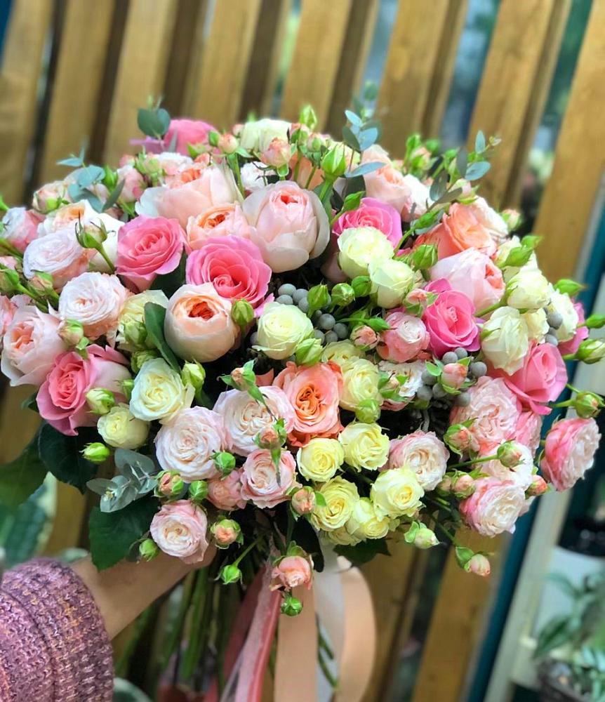 Букет цветов из: Розы в Инском