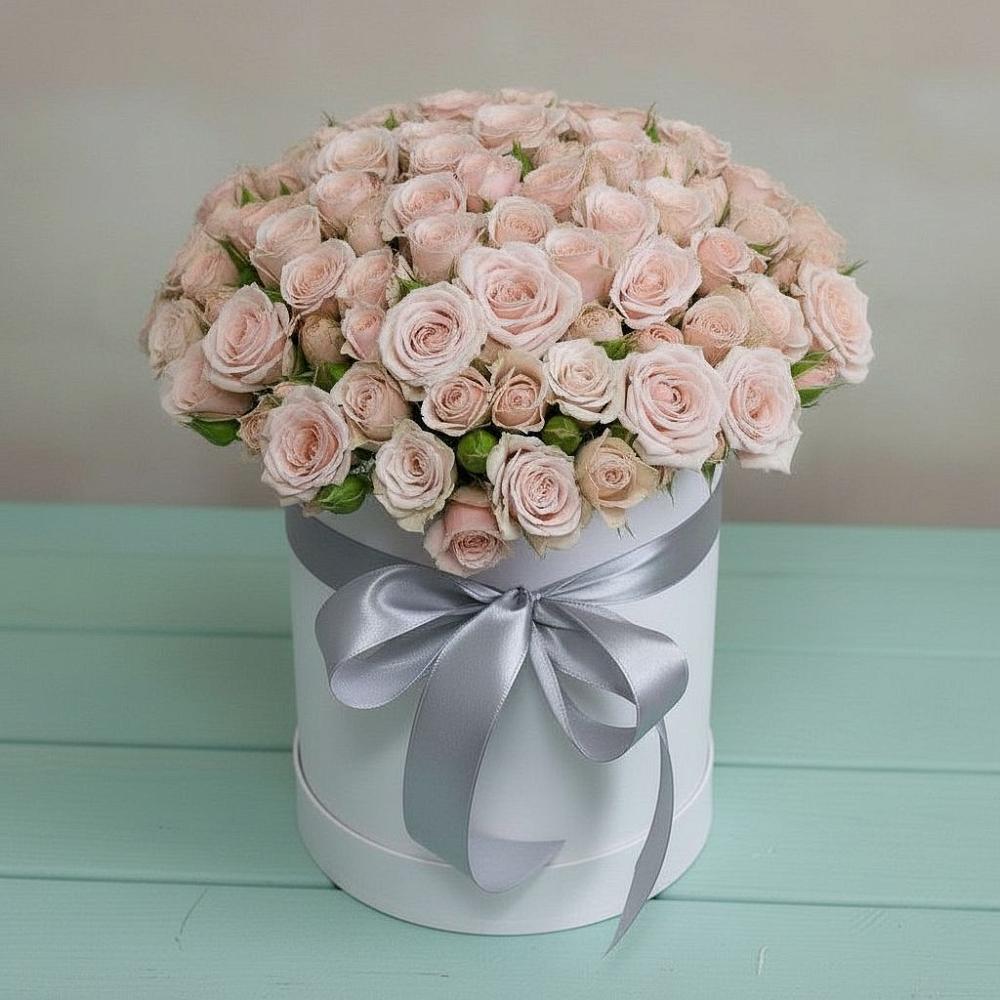 Цветочная композиция из Розы в шляпной коробке в Инском